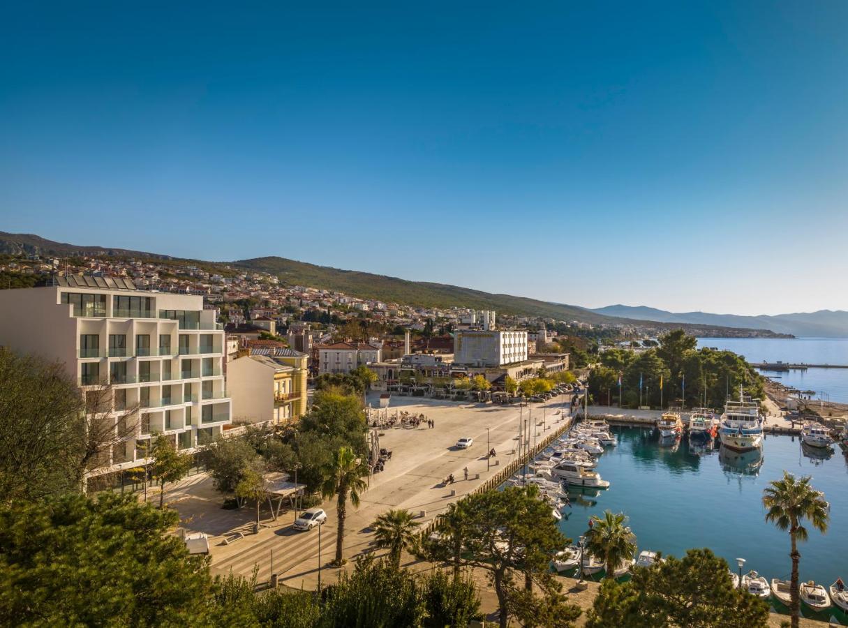 Aminess Younique Narrivi Hotel Crikvenica Bagian luar foto