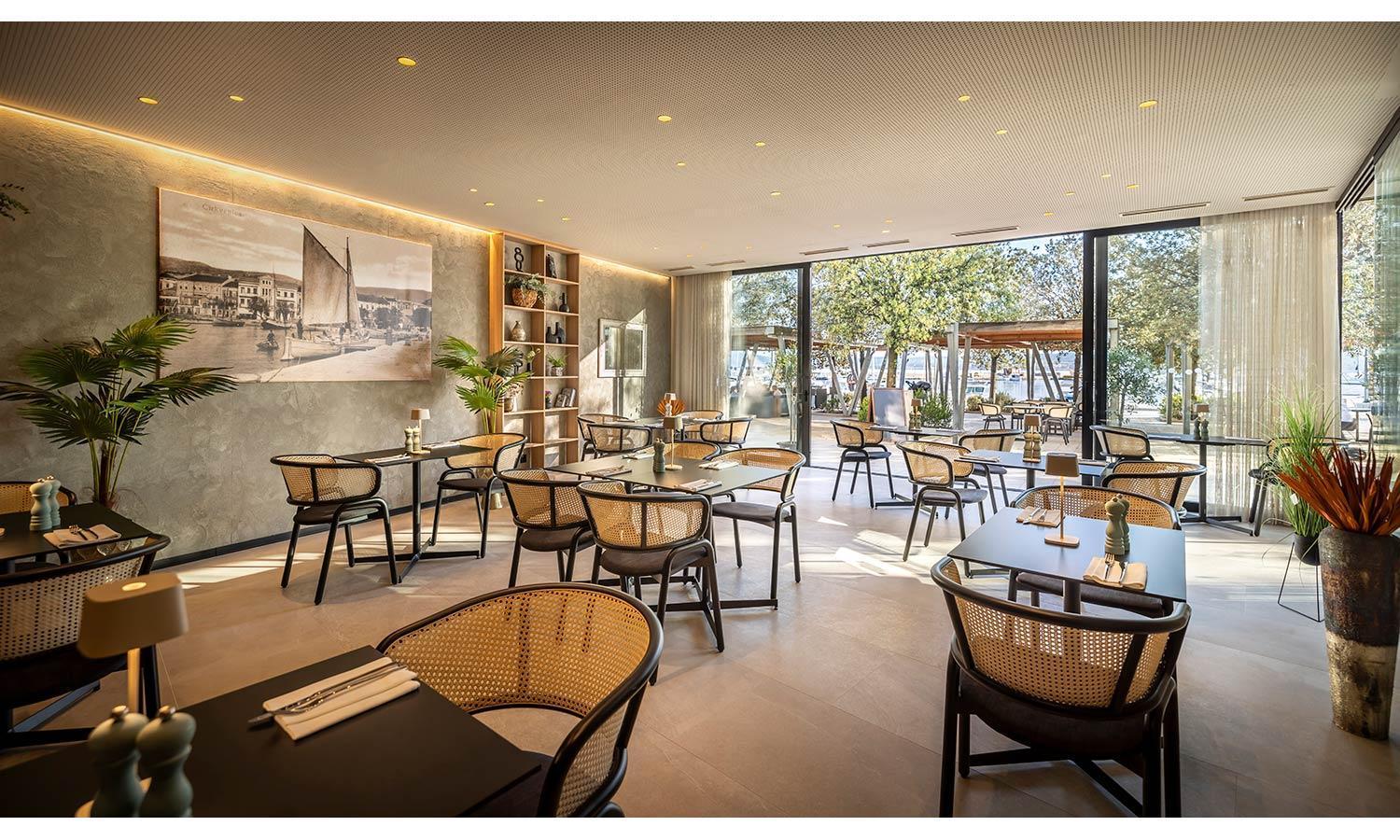 Aminess Younique Narrivi Hotel Crikvenica Bagian luar foto