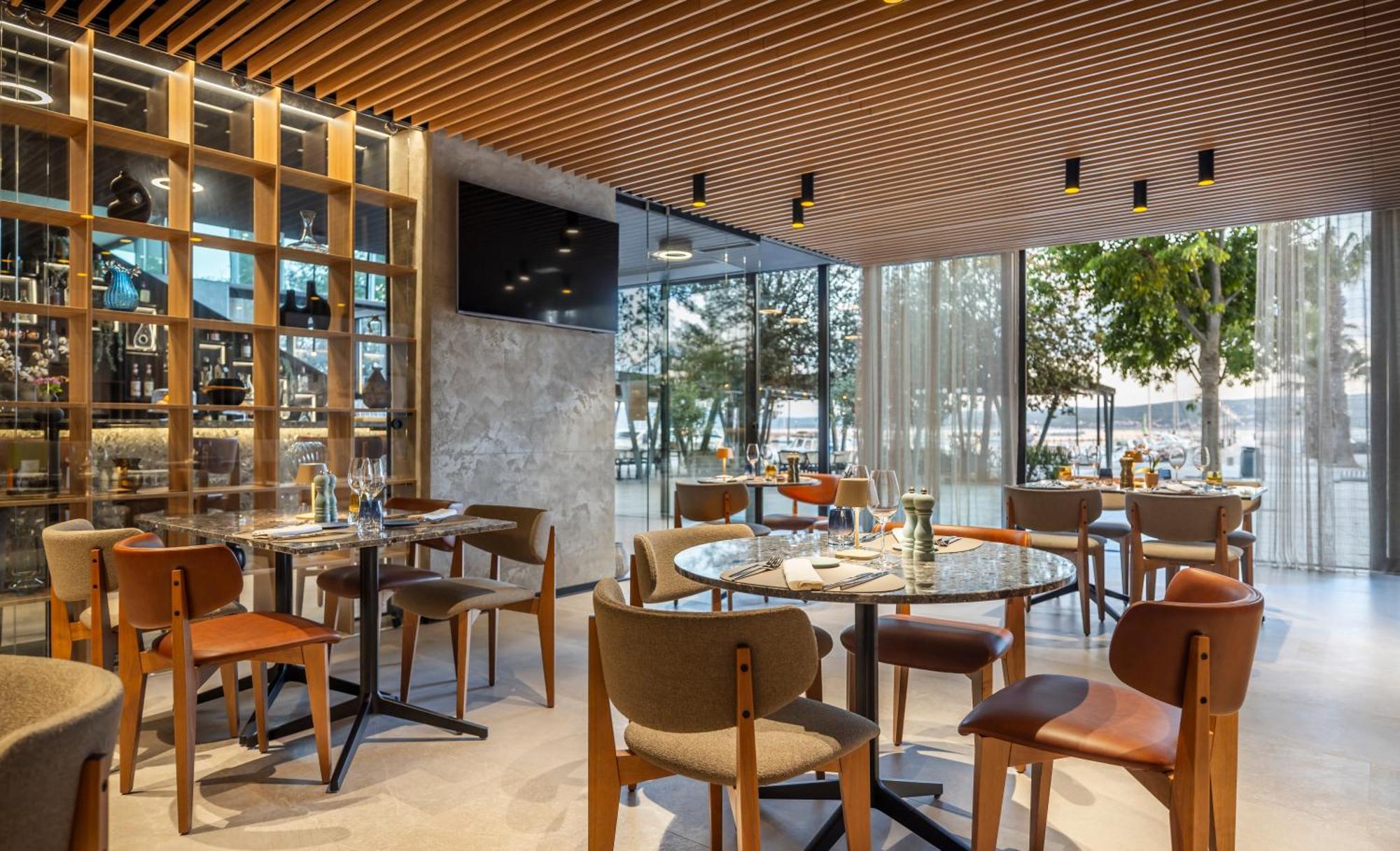 Aminess Younique Narrivi Hotel Crikvenica Bagian luar foto